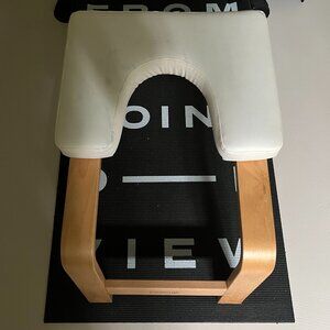 FeetUp - The Original Yoga Headstand Bench